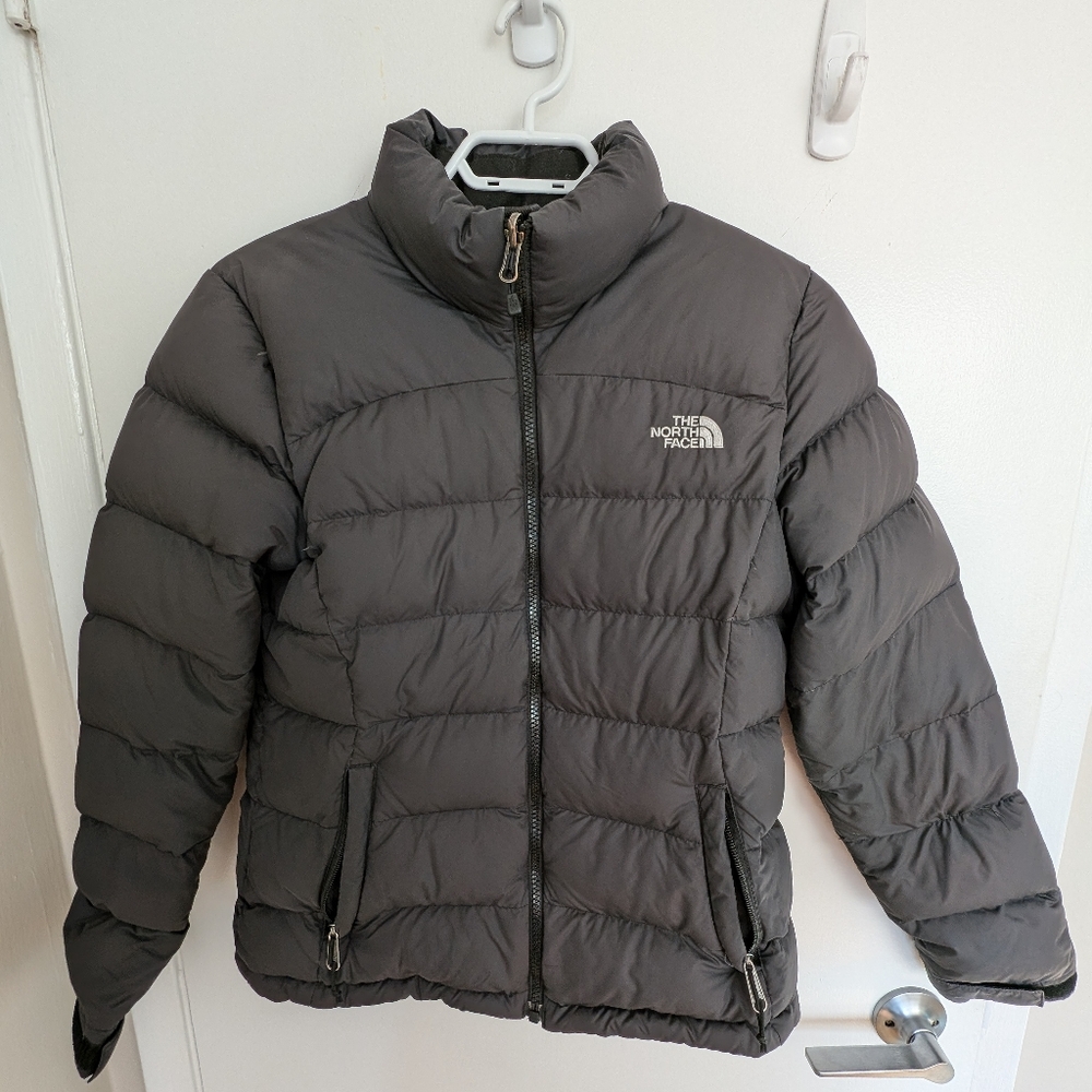 North Face puffy jacket, Black, Size small